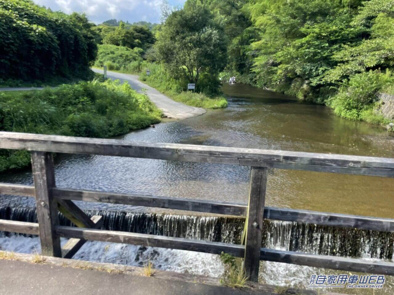 |ルノー新型カングーに乗って、メヒコにシーフード料理を食べに行ってきた!