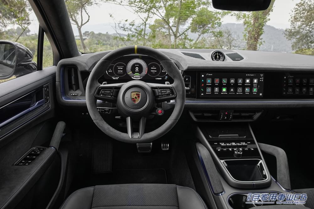 |ポルシェ、「新型カイエンターボE-ハイブリッド」の予約受注を開始。最高出力739PSを発揮する、カイエン史上最もパワフルなモデル