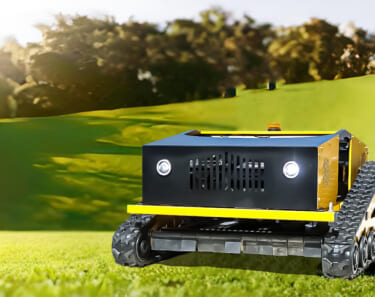 草刈りをエンジョイしよう! 快適で楽しいラジコン草刈機『カルゾーLM1600』が今なら30%OFF!