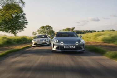 F1のカーボン技術が注がれた世界限定モデル「アルピーヌ A110 S エンストン」を9月21日より受注開始。国内導入は20台を予定