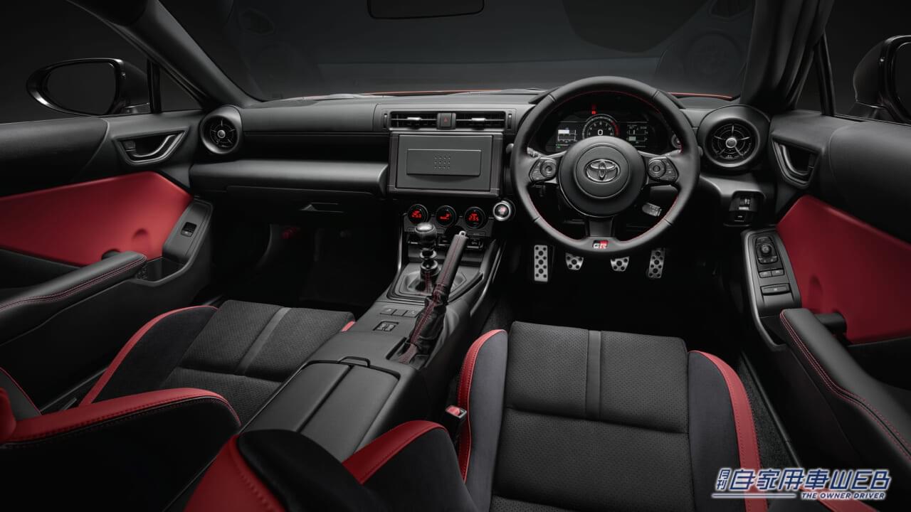 |GR86が一部改良を実施。同時に特別仕様車「RZ“40th Anniversary Limited」を期間・台数限定で販売