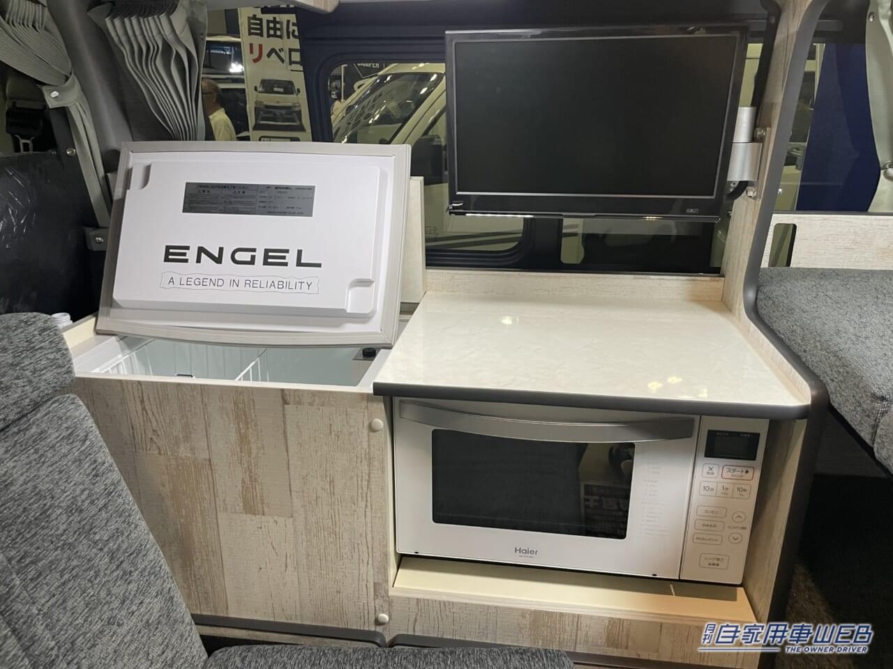 |2段になったフラットスペースが個性的! トヨタ ハイエースがベースのキャンパー