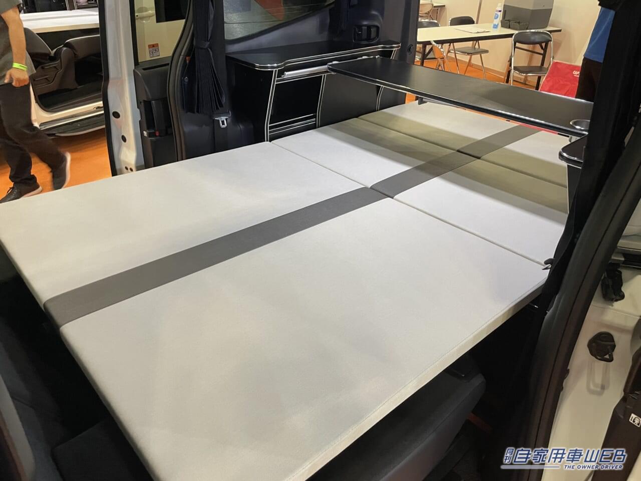 |広くてシンプル! スッキリとした車内が魅力のトヨタ ヴォクシーがベースのキャンパー