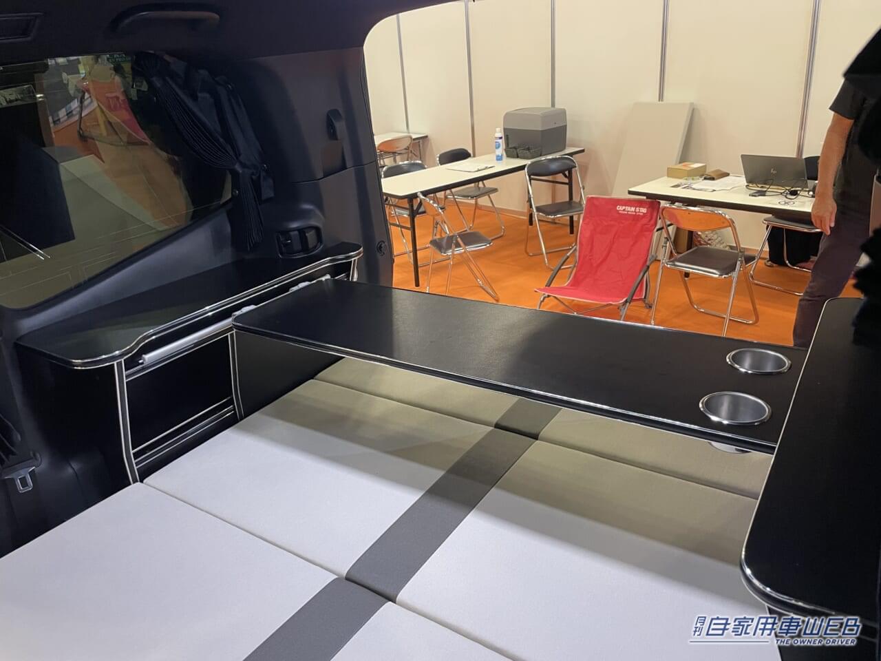 |広くてシンプル! スッキリとした車内が魅力のトヨタ ヴォクシーがベースのキャンパー