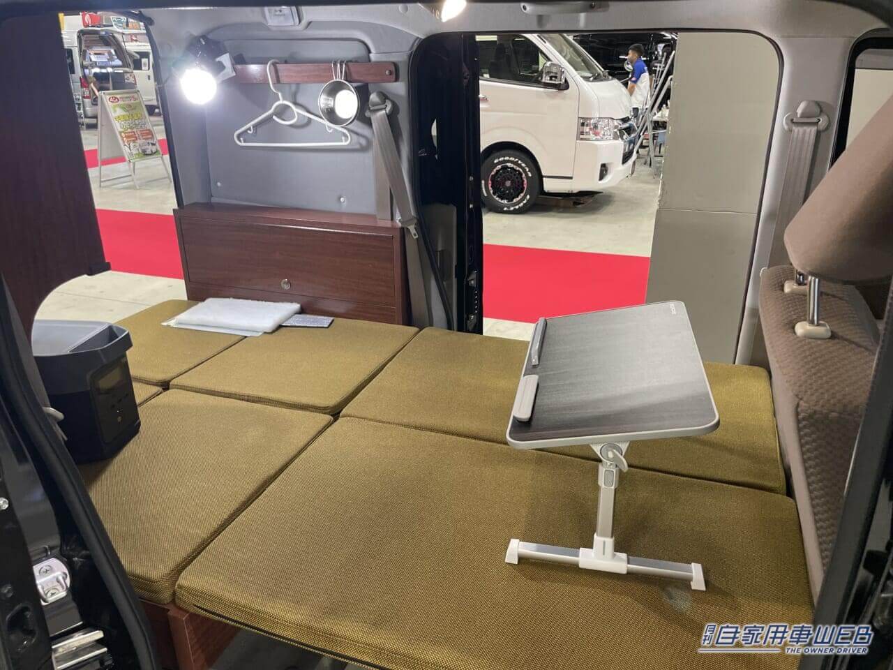 |座敷のような広い車内が魅力 スズキ エブリイがベースの軽キャンパー
