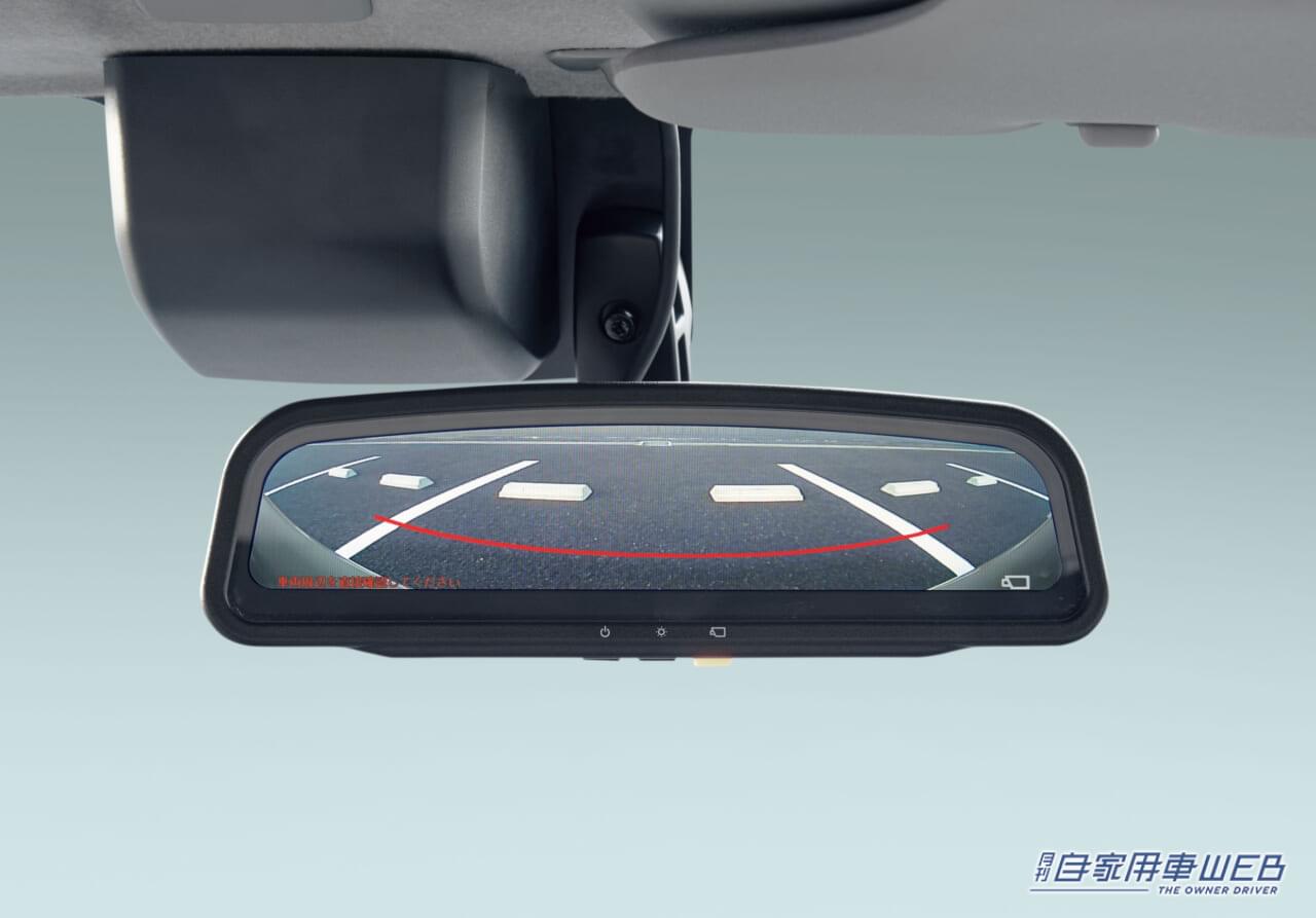 |トヨタ、ダイナ2t積系を一部改良。バックカメラ&デジタルインナーミラーを全車標準装備