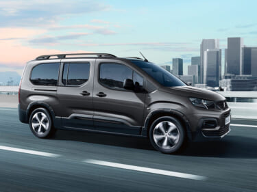 プジョー、ドライブで重宝する装備を装着した特別仕様車「Rifter Long GT Drive Edition」を限定販売