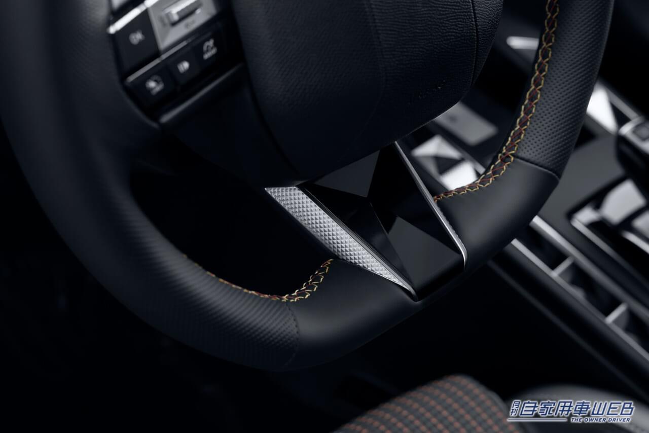 |DS、ブラックパーツでエレガントに仕上げた特別仕様車「DS 3 PERFORMANCE LINE」を発売