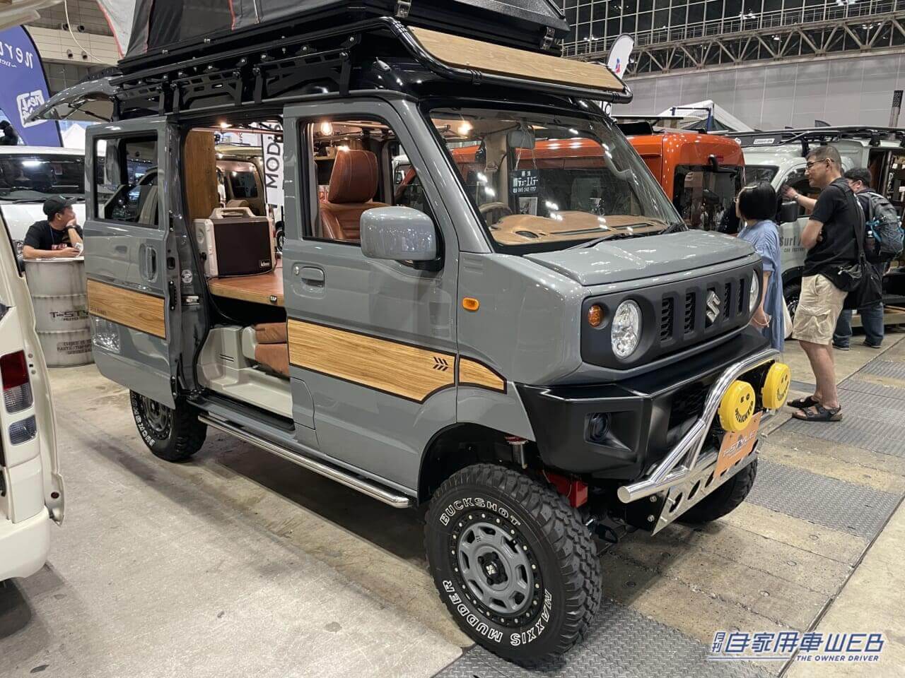 |斬新だぞ「軽バン」キャンパーカスタム。ジムニー過ぎる!スズキ エブリイがベースの釣り仕様!この迫力で軽自動車なんだ…