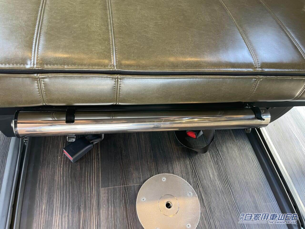 |落ち着いたインテリアが渋くてカッコいい! トヨタ ハイエースがベースのキャンパー