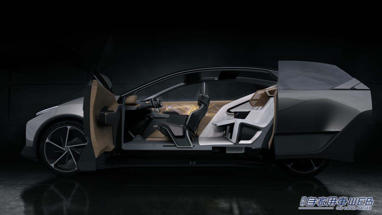|【JMS2023コンセプトカー】次期「LS」のスタディモデル!? レクサスバッテリーEVフラッグシップコンセプトモデル「LF-ZL」