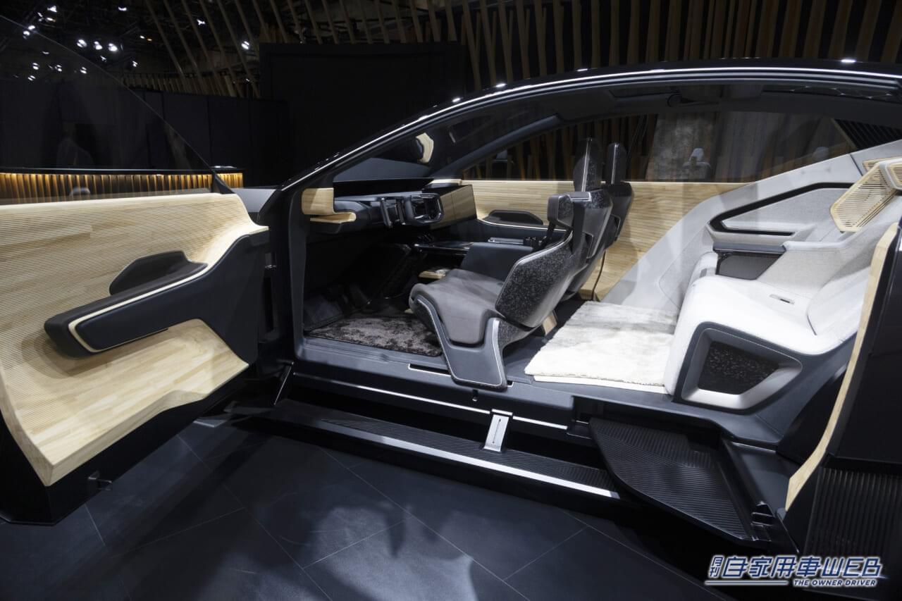 |【JMS2023コンセプトカー】次期「LS」のスタディモデル!? レクサスバッテリーEVフラッグシップコンセプトモデル「LF-ZL」