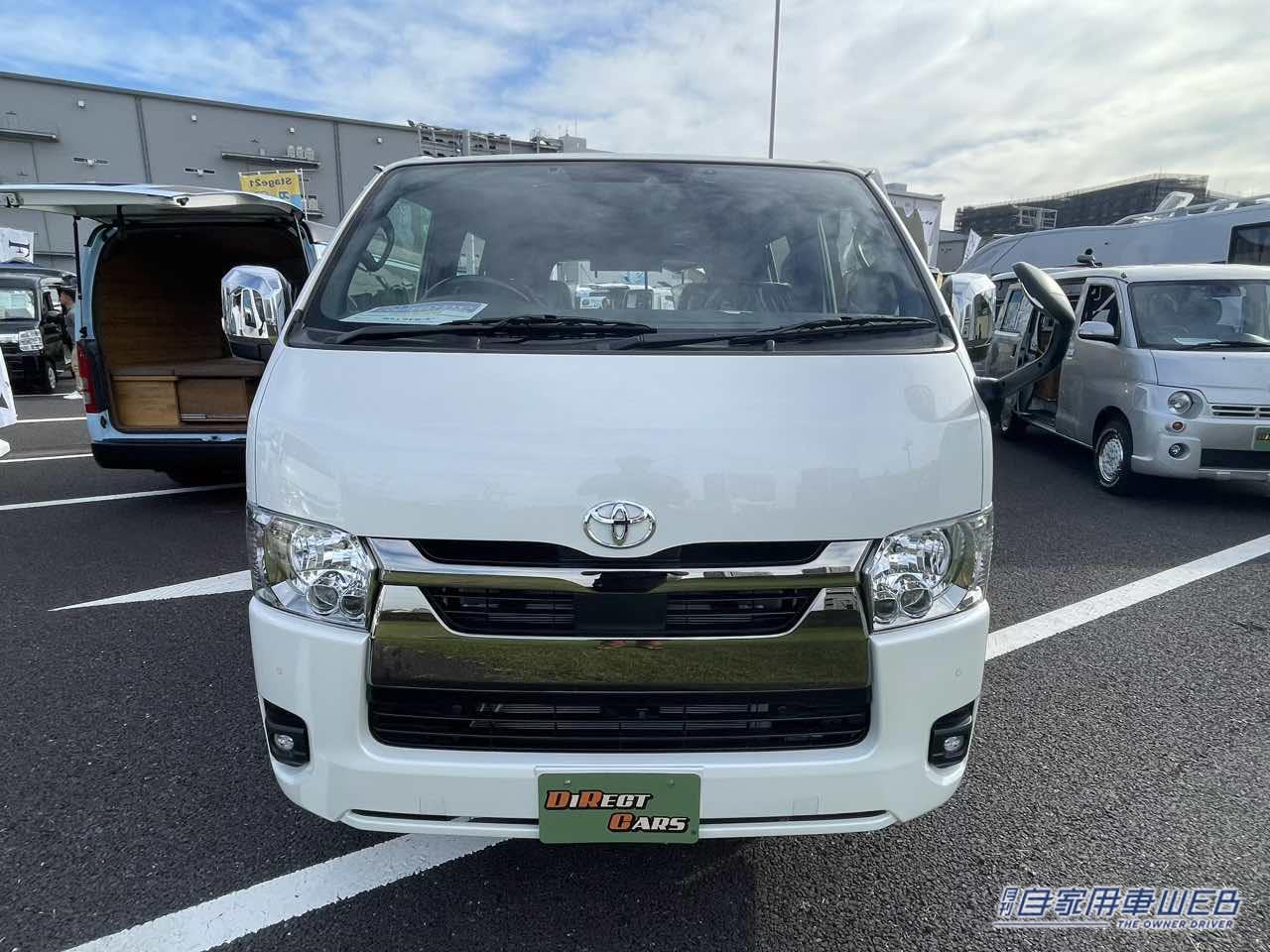 |シンプルなフルフラットが便利! トヨタ ハイエースがベースのキャンパー