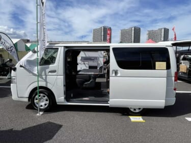 便利だけどシンプル! だから丁度いい! トヨタ ハイエースがベースのキャンパー