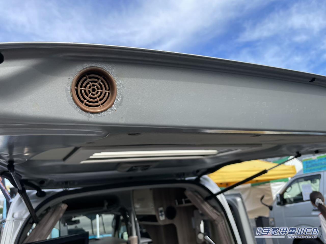 |「えっ 嘘でしょ?」軽自動車でも『車中泊』は『快適』にできます。しかも複数人。電子レンジやシャワーまで…