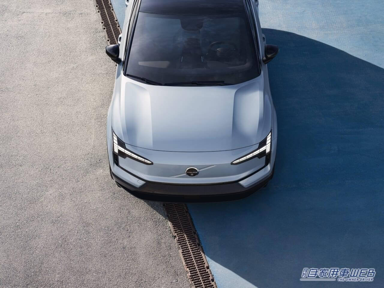 |電気自動車のコンパクトSUV「ボルボEX30」オンライン販売を開始。価格は559万円で、車両のデリバリーは2024年2月から