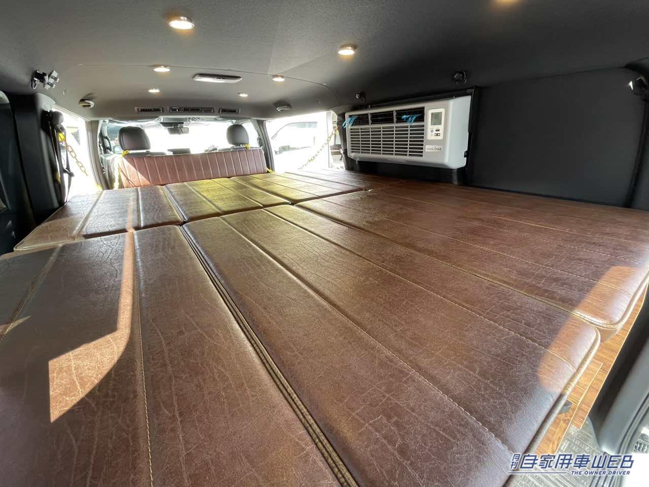 |レザー調の車内がかっこいい! トヨタ ハイエースがベースのキャンパー