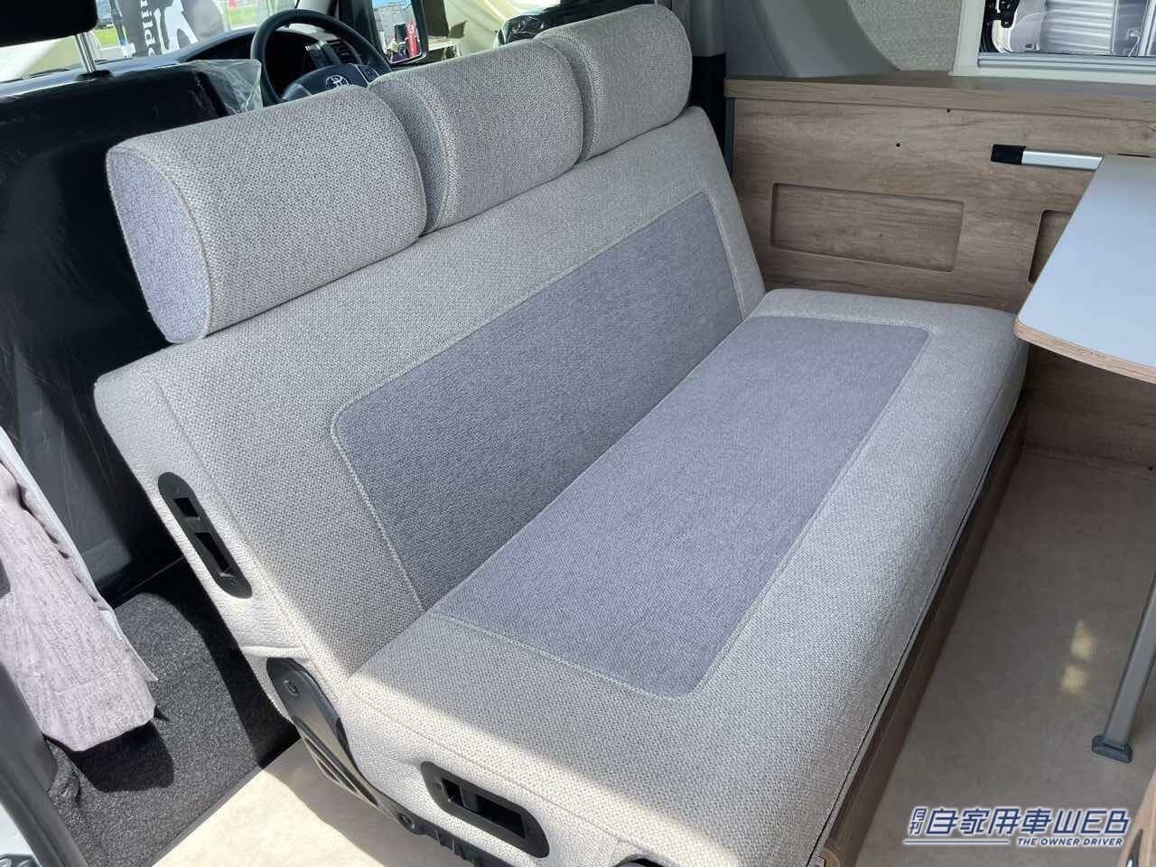 |広いフラットスペースとボックス席をレイアウト変更なしで使える! トヨタ ハイエースがベースのキャンパー