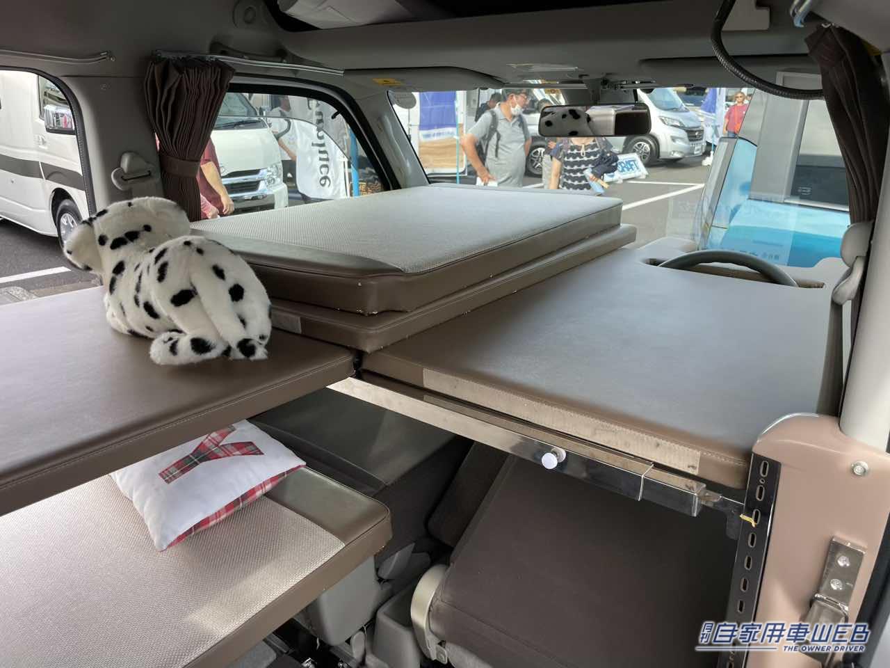 |「えっ 嘘でしょ?」軽自動車でも『車中泊』は『快適』にできます。しかも複数人。電子レンジやシャワーまで…