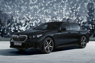 BMW、人気限定車の内容をプラスした「BMW 523d xDrive THE FIRST EDITION」を期間限定で発売