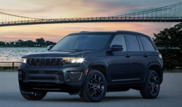 グランドチェロキー生誕30周年を記念する、90台限定のメモリアルモデル「Jeep Grand Cherokee 30th Anniversary Edition」を発売開始
