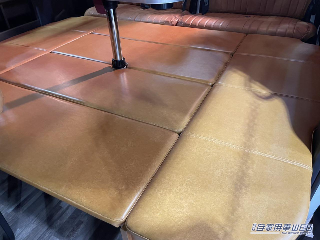 |車の中に座敷!? 足を伸ばしてくつろげるトヨタ ハイエースがベースのキャンパー