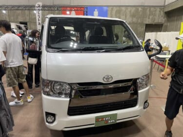 シンプル イズ ベストな車はこれ! トヨタ ハイエースがベースのキャンパー