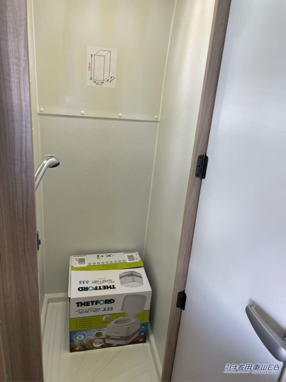 |「えっ 車の中ですよね?」「もはや理想形…」キッチン・エアコン付き、シャワーまであるキャンピングカー。