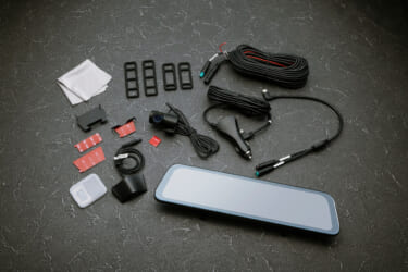 画質や精度が進化! 前後2カメラ式ドライブレコーダー搭載のデジタルインナーミラー「DRMR490シリーズ」