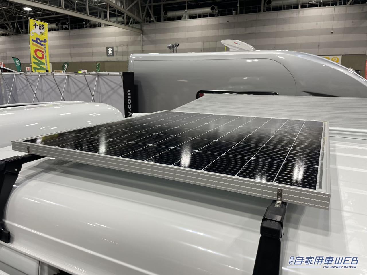 |レトロなバンのベースはスズキ エブリイ! クラシカルな雰囲気でも中身は最新の軽キャンパー