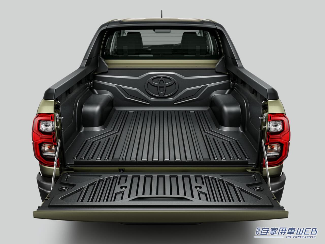 |よりアグレッシブに仕立てられたトヨタ・ハイラックス特別仕様車「 Z “Revo ROCCO Edition”」を発売