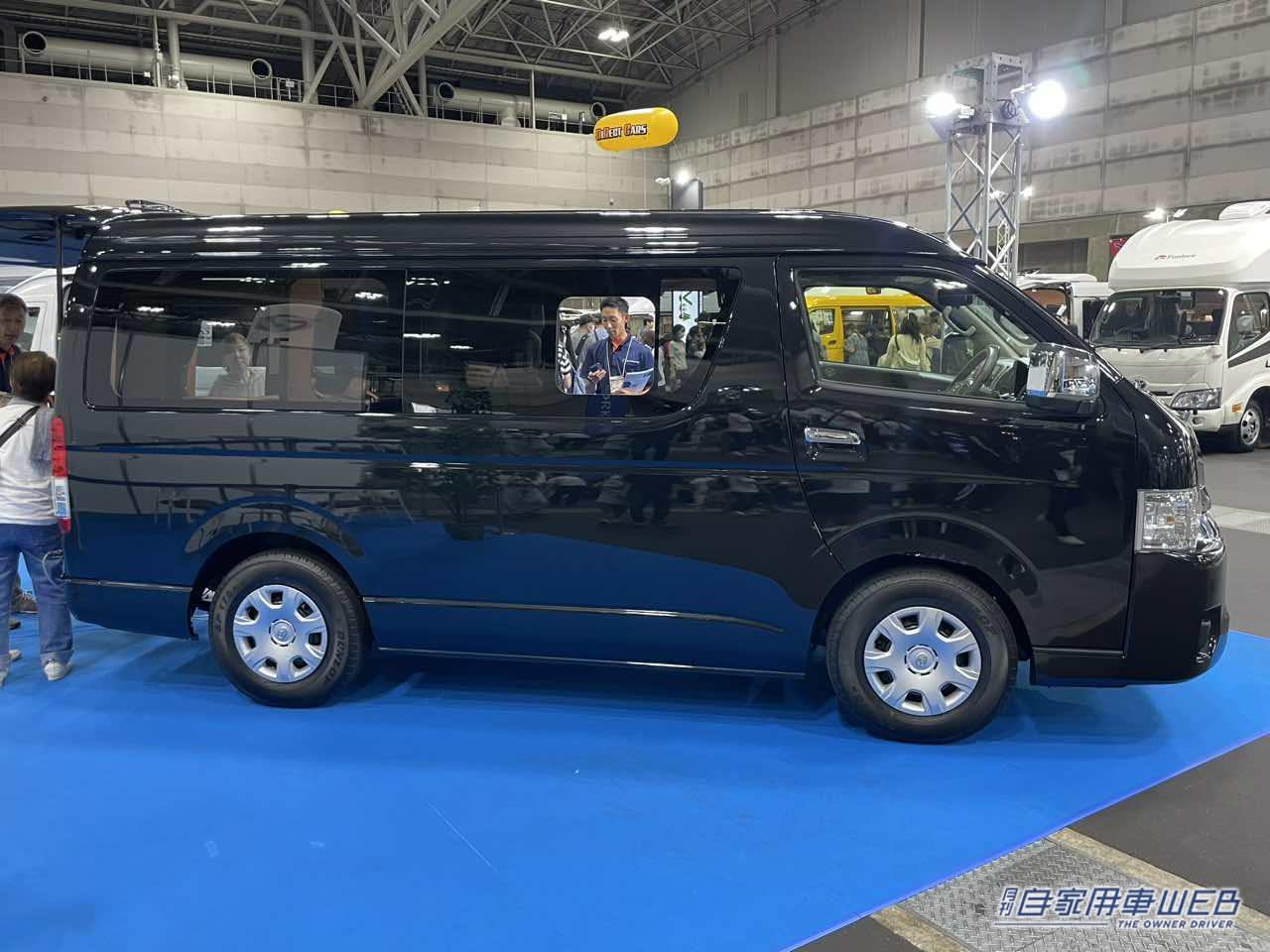 |緑色のシートが美しく個性的! トヨタ ハイエースがベースのキャンパー