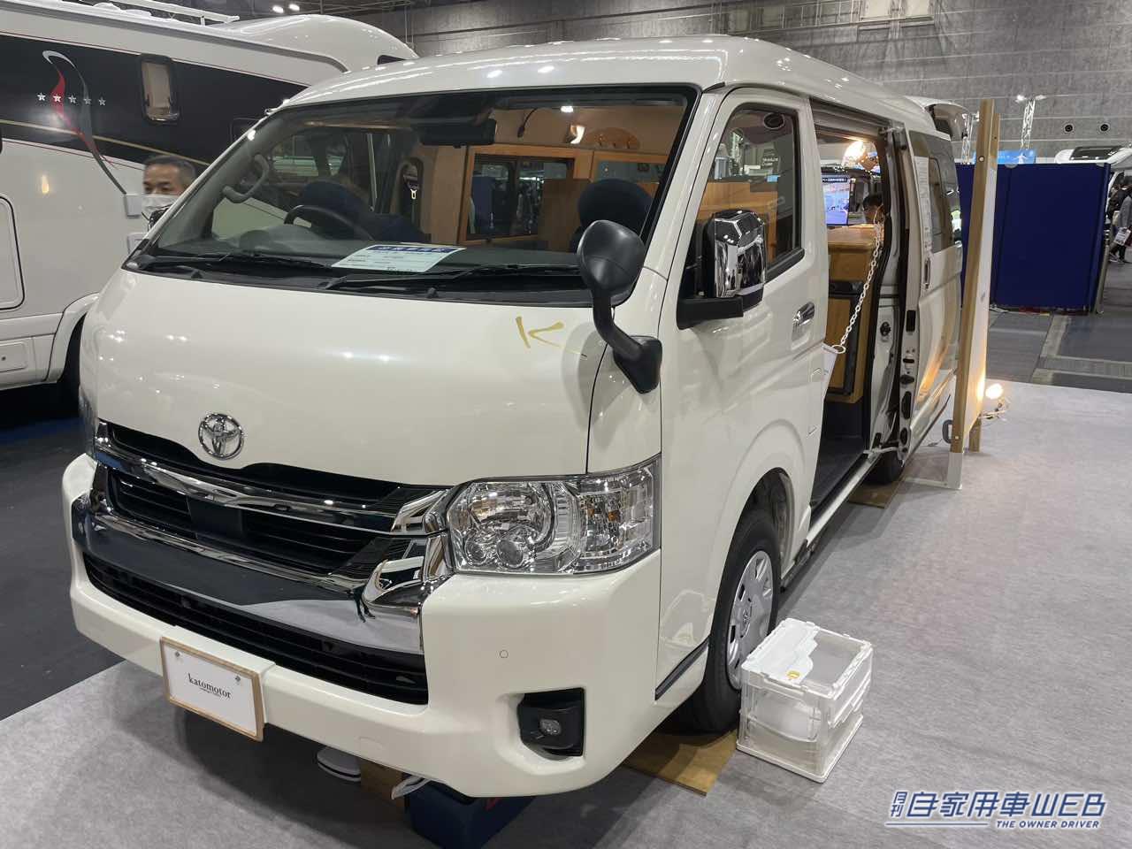 |木の質感が好きなドライバー必見! トヨタ ハイエースがベースのキャンパー