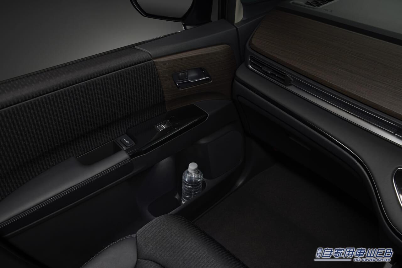 |ホンダアクセス、ブラックが際立つ新型「オデッセイ」の純正パーツを発売!