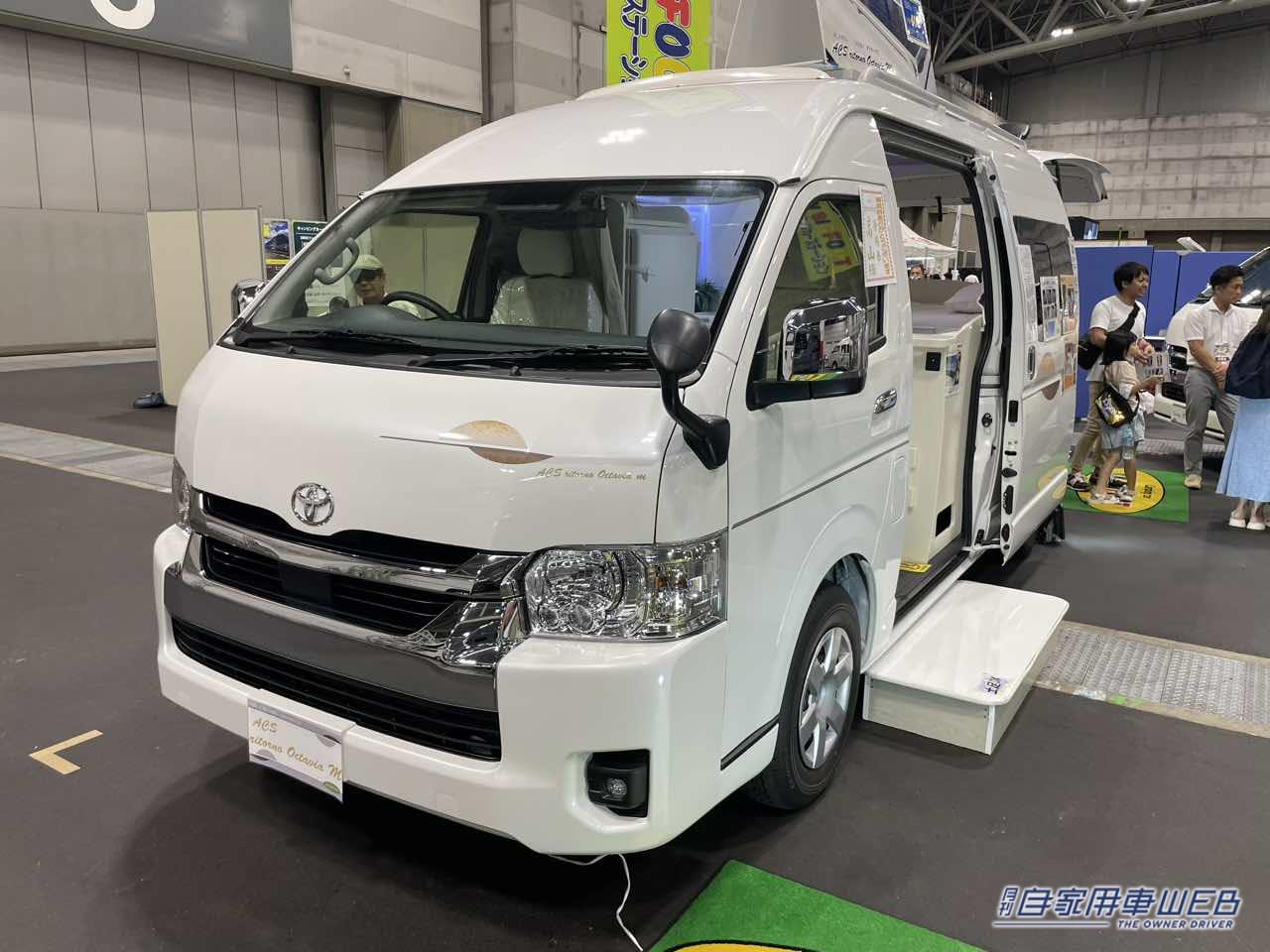 |ホワイト基調でデザイン性の高いインテリアが魅力! トヨタ ハイエースがベースのキャンパー