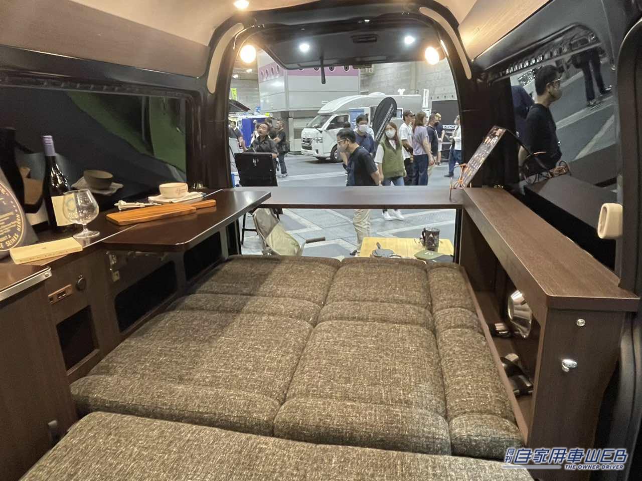 |ワイルド&ラグジュアリーな車を求めているならこれ! トヨタ ハイエースがベースのキャンパー