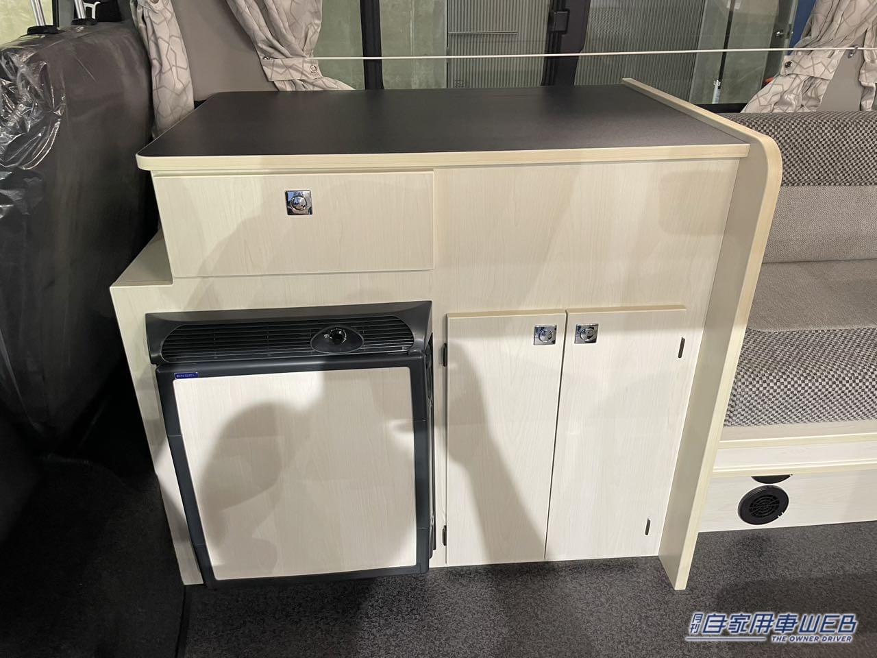 |車外でシャワーが使える! トヨタ ハイエースがベースのキャンパー