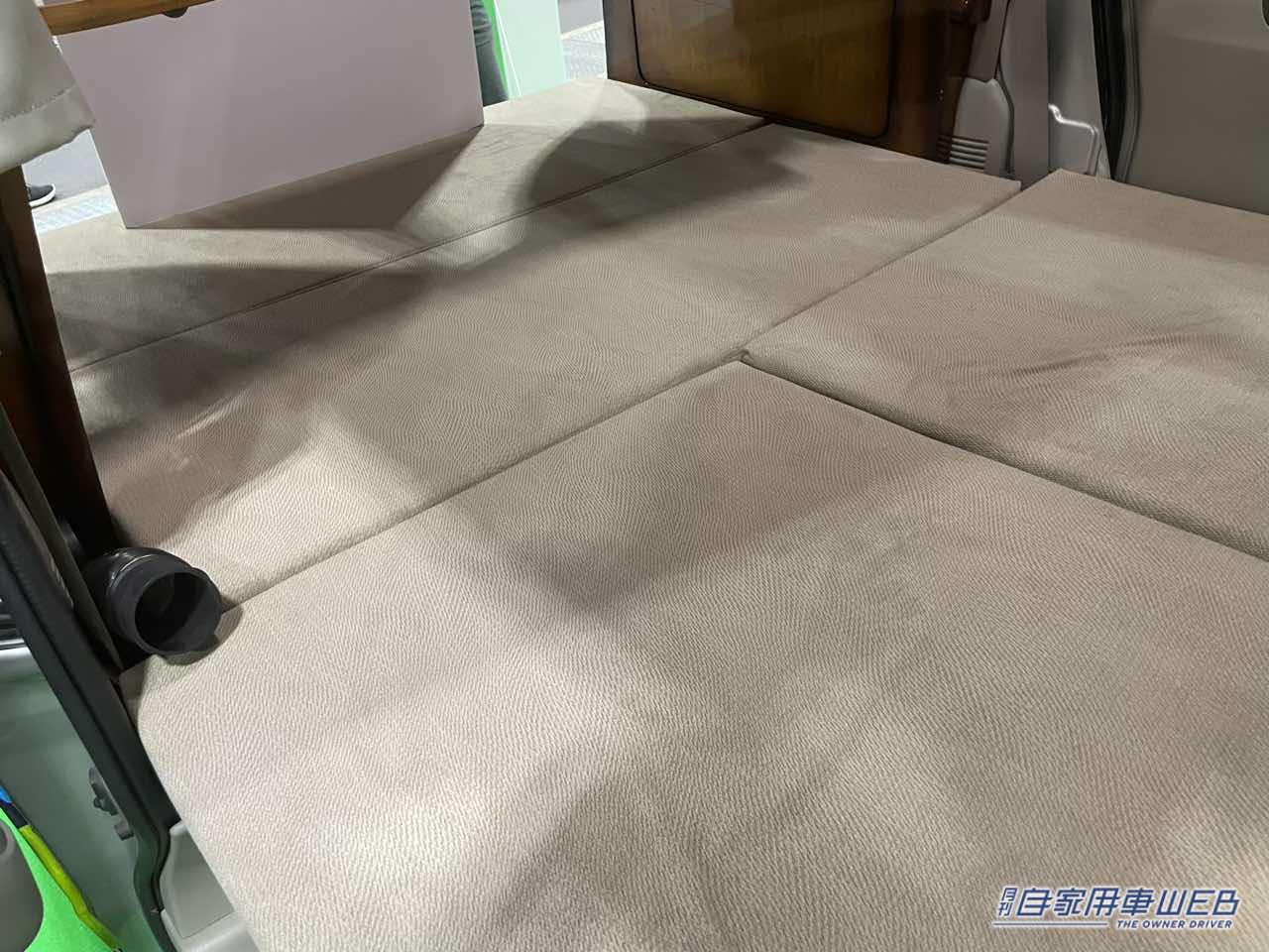 |スズキ エブリイにロバート馬場さんのラッピング! BS-TBS「走る別荘! 車中泊の旅」仕様の軽キャンパー