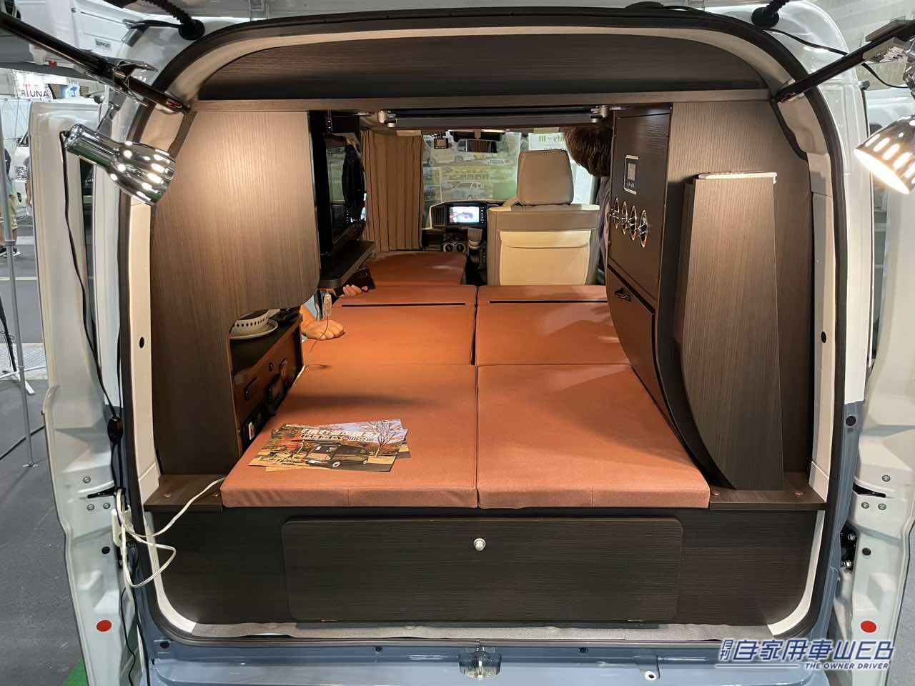 |レトロなバンのベースはスズキ エブリイ! クラシカルな雰囲気でも中身は最新の軽キャンパー