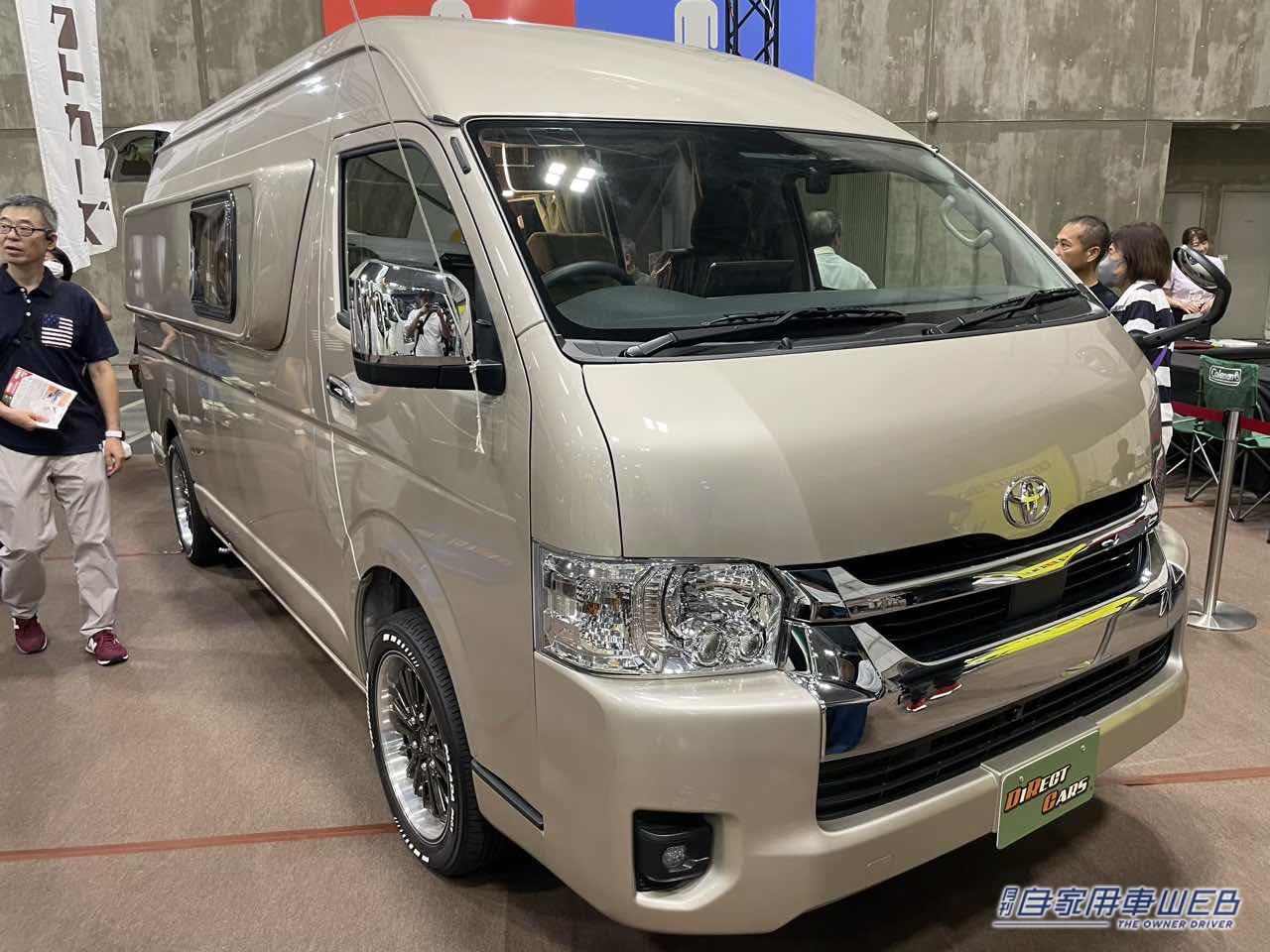 |間接照明も取り入れた、明るく落ち着きある車内が美しい! トヨタ ハイエースがベースのキャンパー