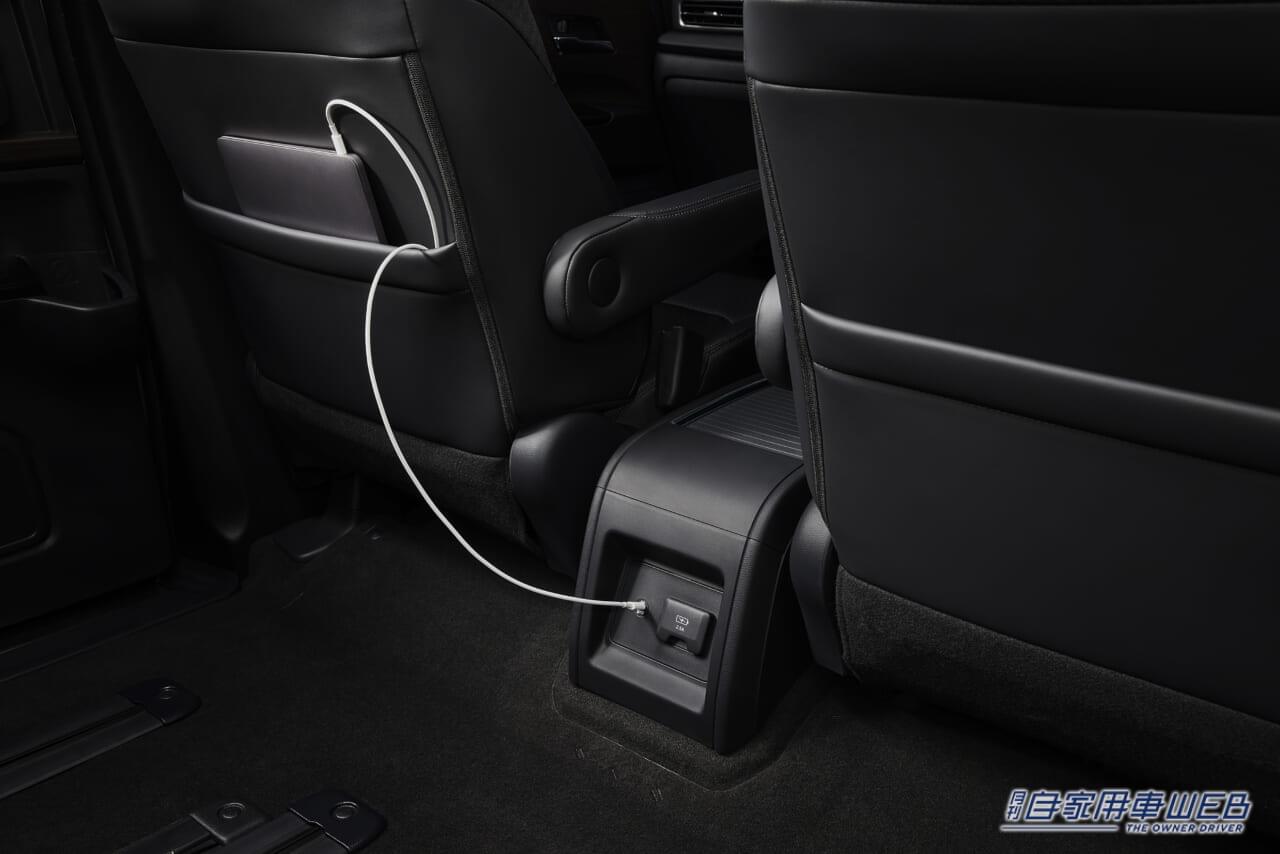 |ホンダアクセス、ブラックが際立つ新型「オデッセイ」の純正パーツを発売!