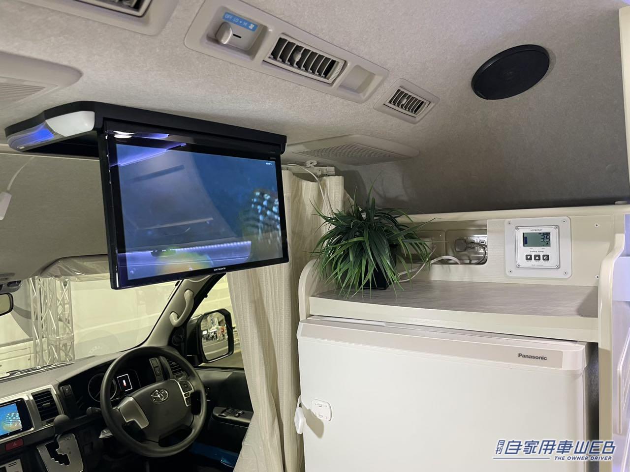 |ホワイト基調でデザイン性の高いインテリアが魅力! トヨタ ハイエースがベースのキャンパー