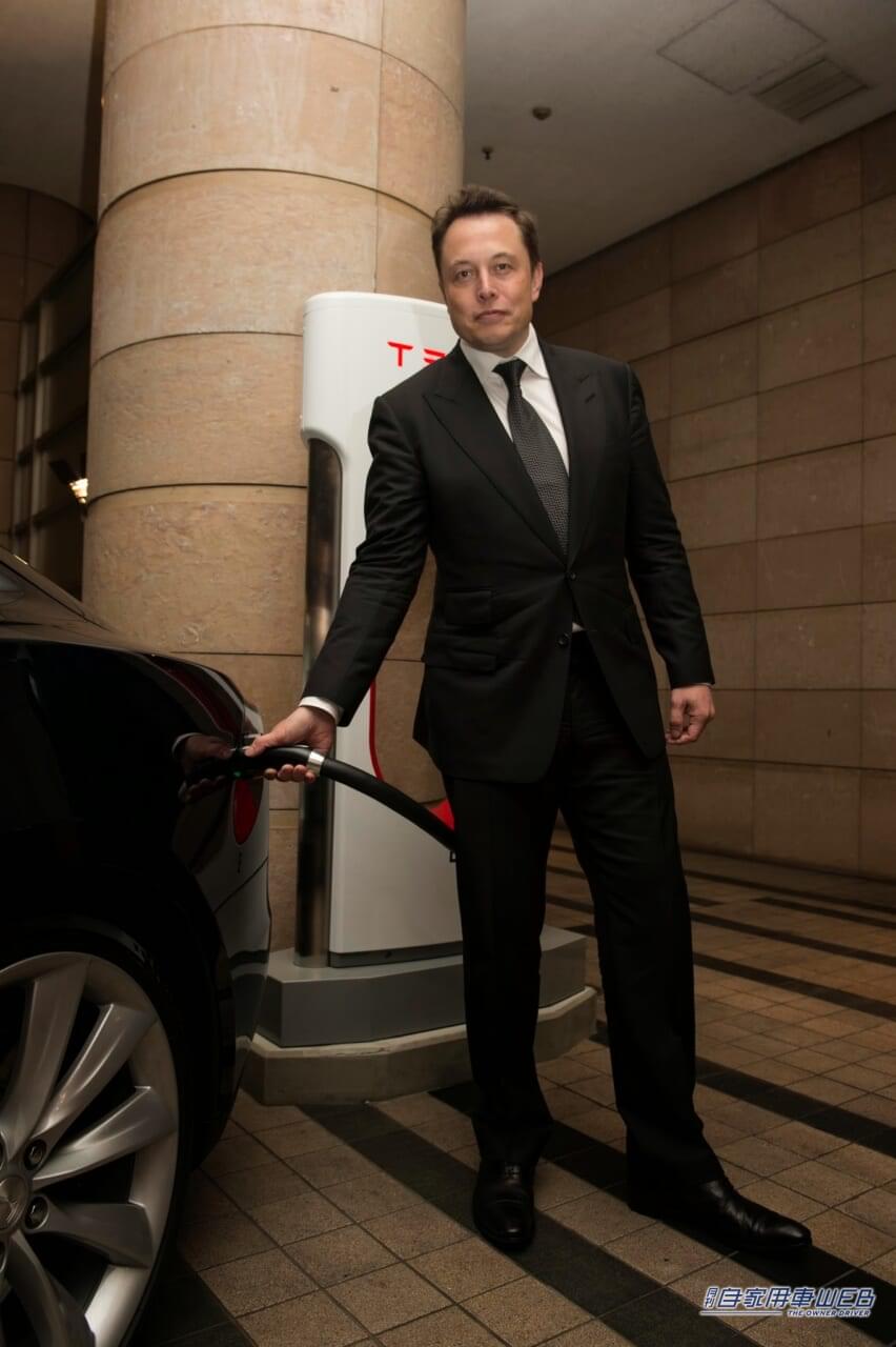 |テスラ 、「スーパーチャージャー 」の国内100箇所の設置を達成