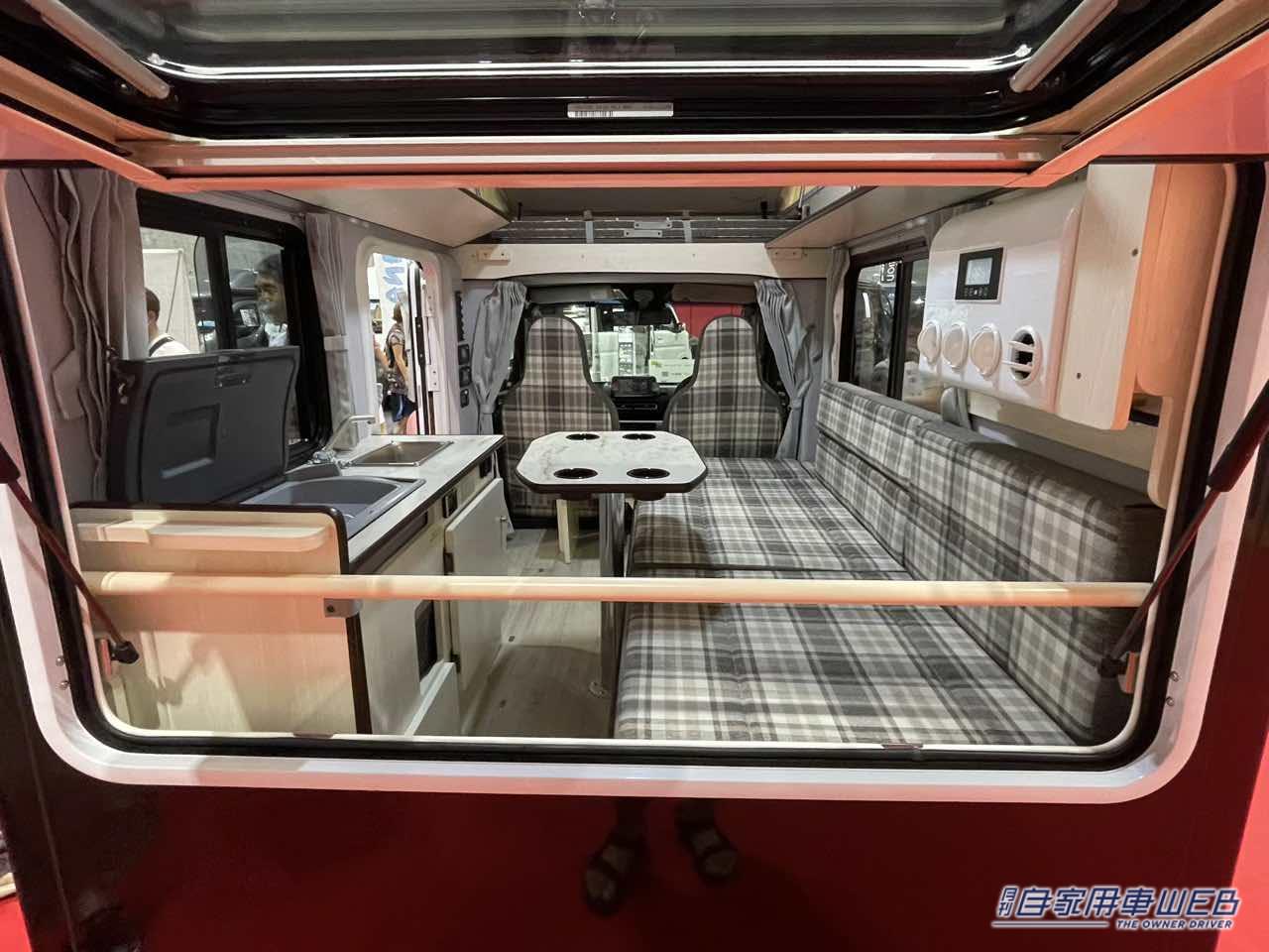 |こんなに広いのに軽なんて! ダイハツ ハイゼットトラックがベースの軽キャンパー