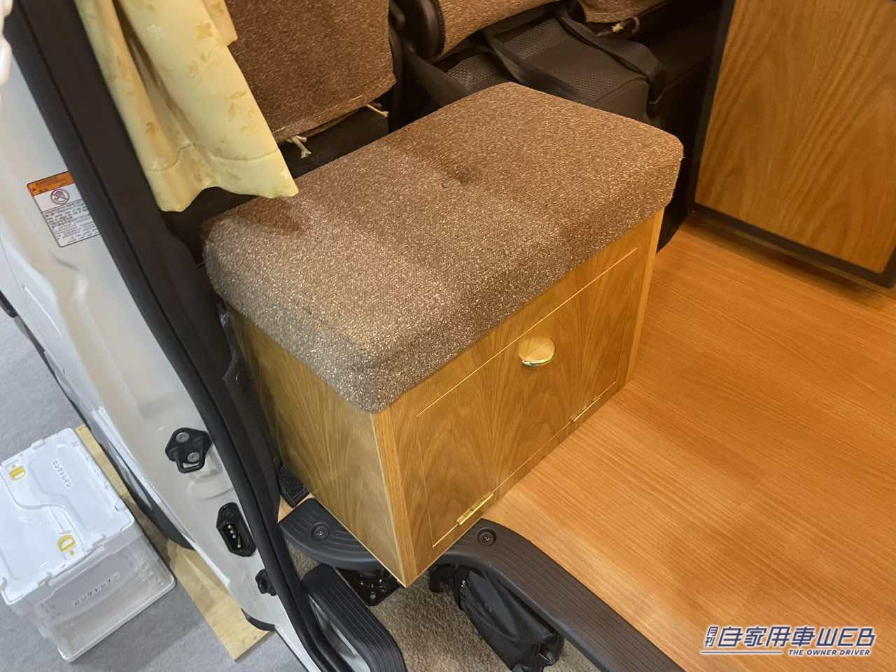 |クラス最大級のボックスシートでリラックスできる! トヨタ ハイエースがベースのキャンパー