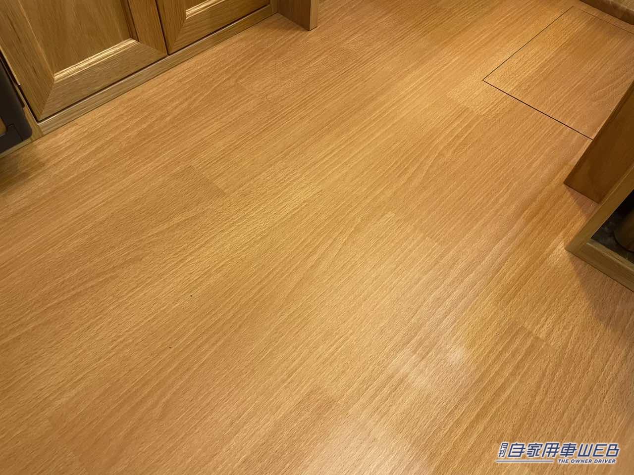 |クラス最大級のボックスシートでリラックスできる! トヨタ ハイエースがベースのキャンパー