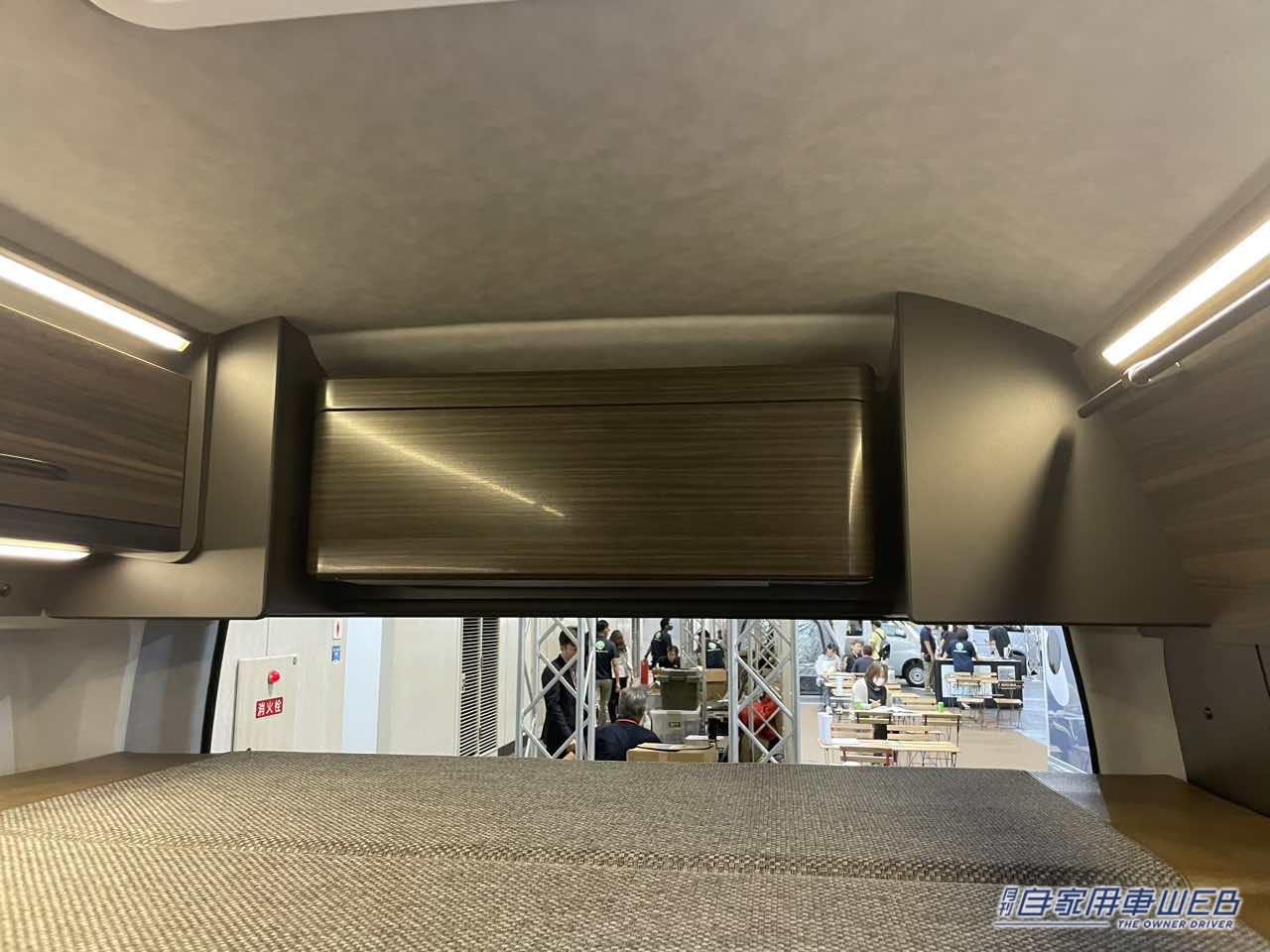 |スライド式の2段ベッドが超便利! トヨタ ハイエースがベースのキャンパー