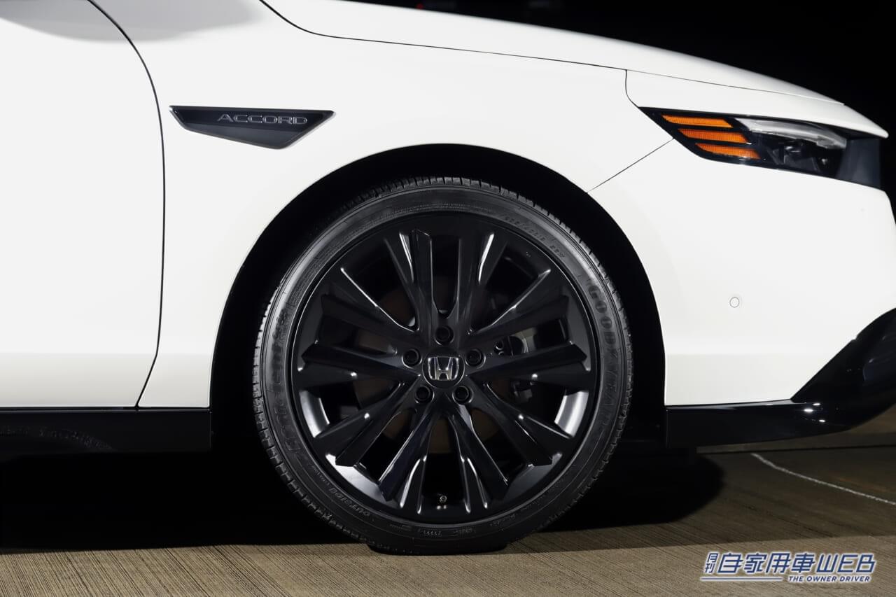 |グリルに輝く「HONDA」エンブレムに刮目すべし!  ホンダアクセス「WR-V」の最新カスタムマイズコンセプトを披露【東京オートサロン2024】