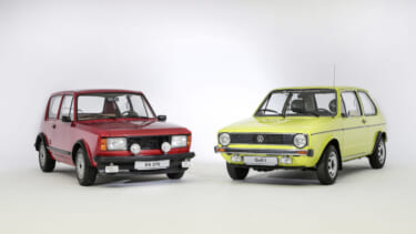 「Golf」誕生50周年記念！初代「Golf」と前身となった「EA 276」コンセプトカーが展示！