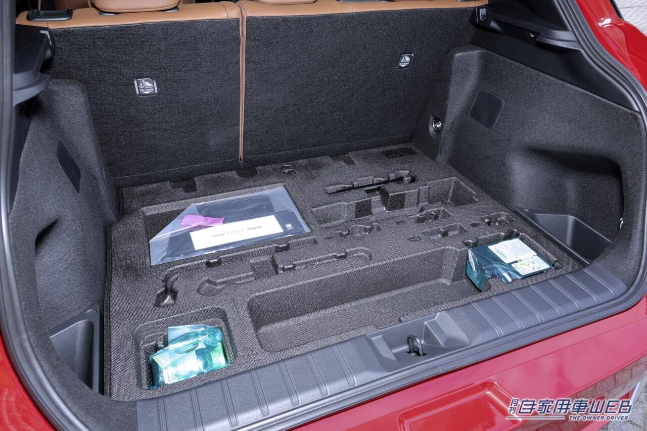 |クラスレスの良質な走りが楽しめる、新世代の「小さな高級車」 レクサス・LBX 公道試乗インプレッション